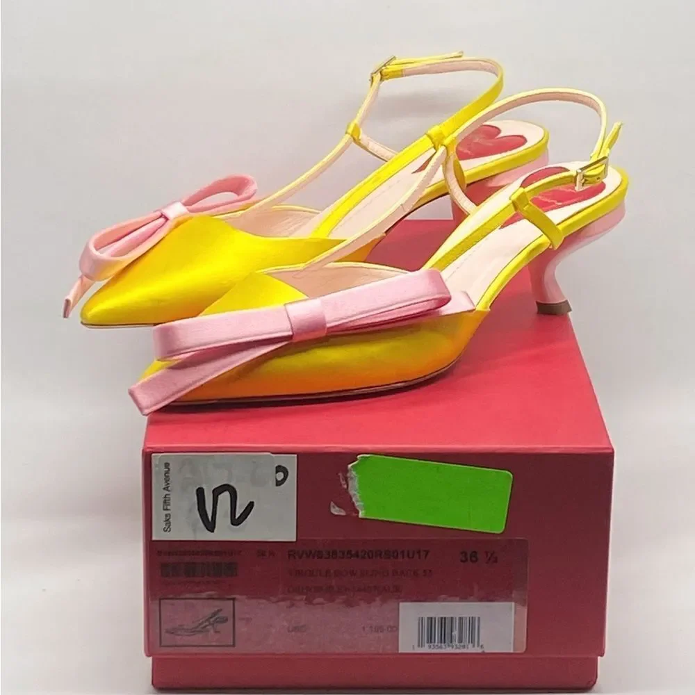 Roger Vivier 55mm Virgule Bow satin pumps size 36.5